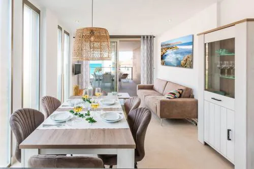 Beachfront Premium 3BDR Terraza y piscina Javea