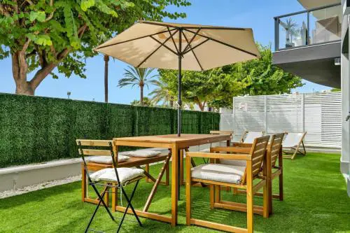 Modern Javea Gem - 2BR, Pool, Garage & Terrace