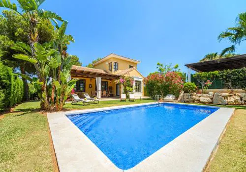 Villa Abaesko by Rock Rentals