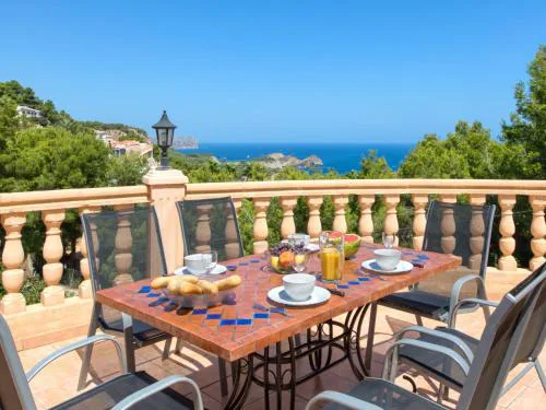 Villa Villa Bellevue by Interhome