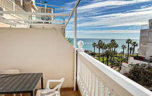 2 Bedroom Awesome Apartment In Moncofa