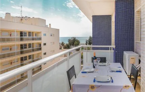 Cozy Apartment In Moncófar With Wifi
