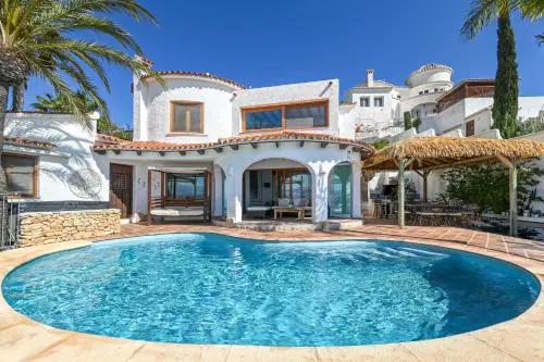 Mira al Mar by Aguilarent