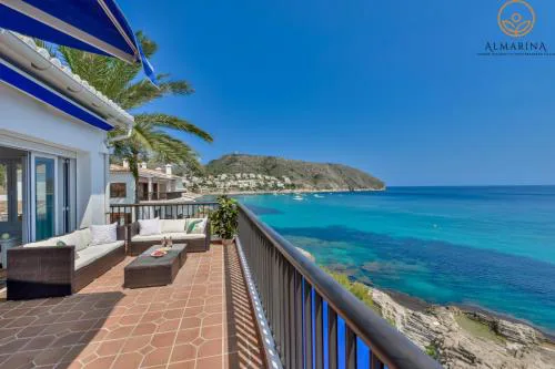 MORAIRA BAY - By Almarina Villas