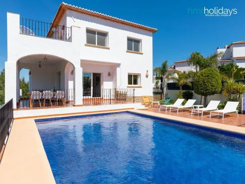 Villa Carolina by HMR Holidays