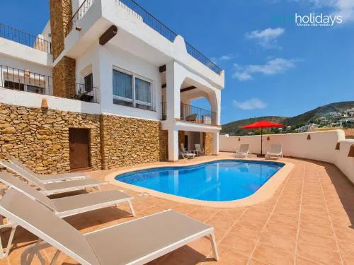 Villa Portina by HMR Holidays