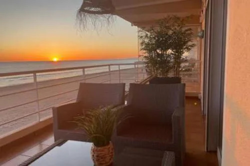 AP-4 XimoApartments A Primera Línea de Playa & Parking