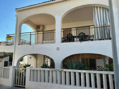 Apartment near Sea Beach and Vibrant Center