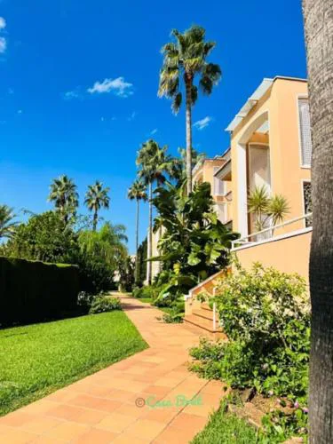 Casa Brût - OLIVA NOVA