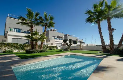 MarinaMed Residencial, Casa 2