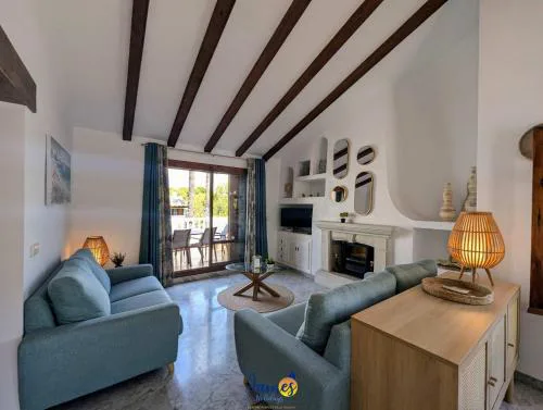 Rustic townhouse in Fortuna VM63