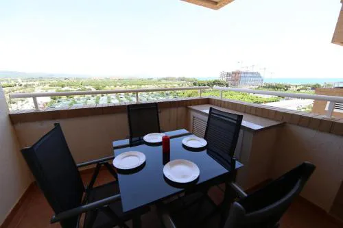 Apartamento con vistas al mar y montaña