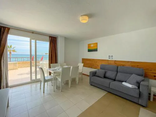 Apartamentos Oropesa Primera Línea 3000