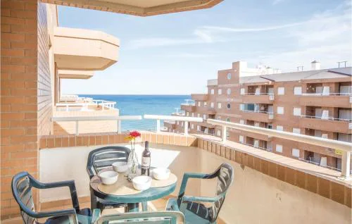 Awesome Apartment In Oropesa Del Mar