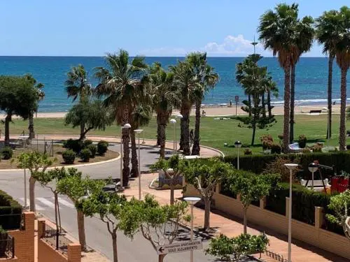Beachfront Family Retreat, Marina d'Or