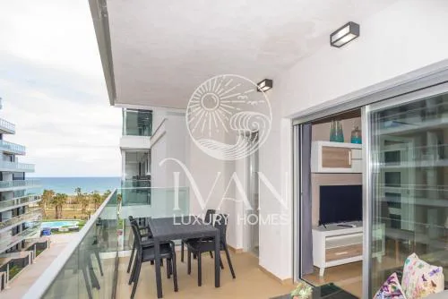 Casa Jon Ivan Luxury Homes 4ªPlta Norte 1ªLínea