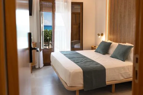 Almar Suites