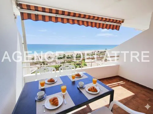 Apartamento frente al mar con piscina y parking - ES-389-41