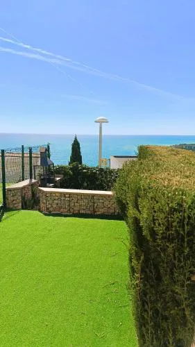Ara Bela Duplex con jardin