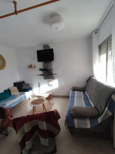 Casa adosada para familia, a pocos metros de la playa