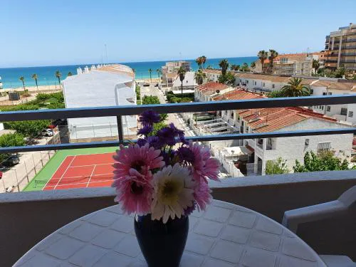 Peñiscola apartamento tipo estudio a 50m del mar, 4 personas