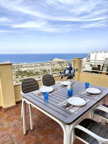 Residencial Jorge, apartamento con vistas y garaje