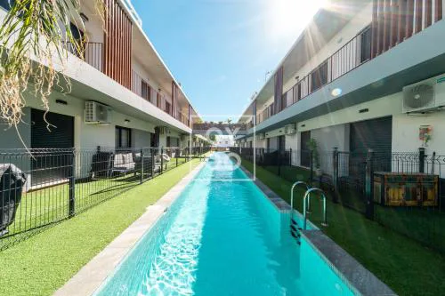 Benoa Zen Ground-floor luxury, direct pool access, by Oyoostays