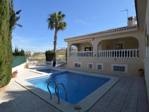 Private Pool Villa Near Golf