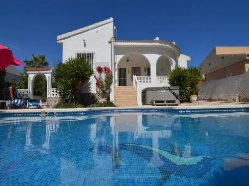 Rojales Villa with Jacuzzi