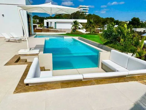 Villa Neuve, Golf de Las Colinas