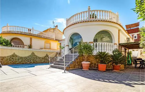 Lovely Home In Santa Pola