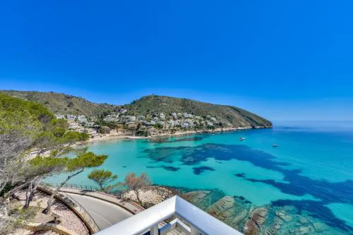 The Sea Views - By Almarina Villas