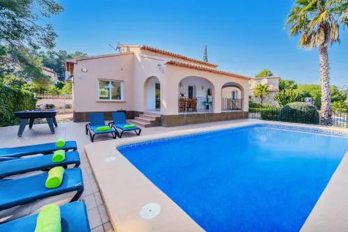 Villa Astret by Villa Plus