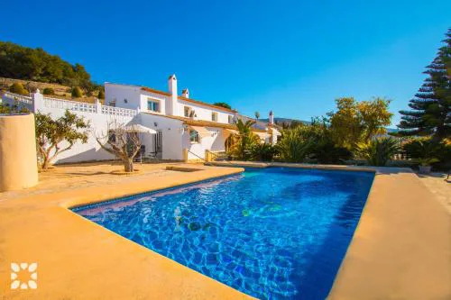 Villa Casa Cansala by Abahana Villas
