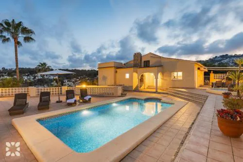 Villa Palms by Abahana Villas