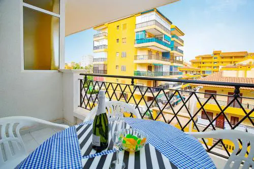 020 Lovely Studio - Alicante Holiday
