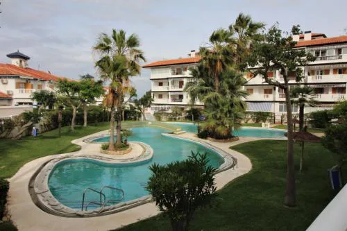Apartamento con piscina en urbanizacion parquemar, La Mata, Torrevieja AQ-153