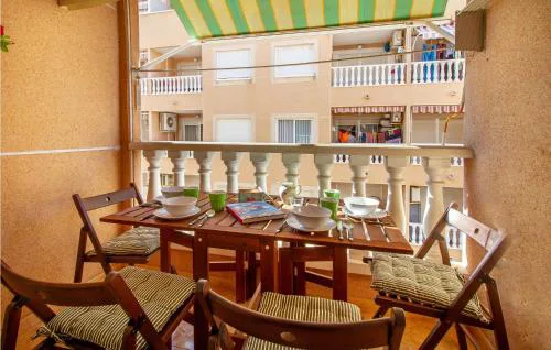 2 Bedroom Cozy Apartment In Torrevieja