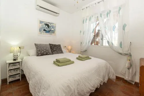 233 Laguna Views -Alicante Holiday