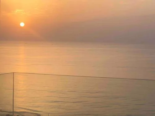 alojamiento con vistas al mar