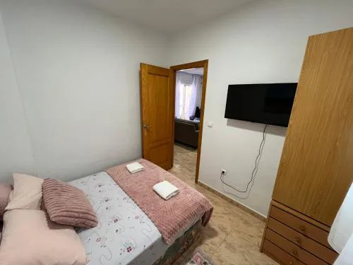 Apartamento compartido - SOLO EL DORMITORIO ES PRIVADO