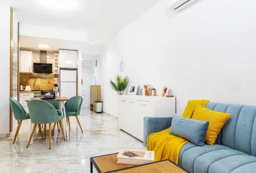 Apartment Pink Royal