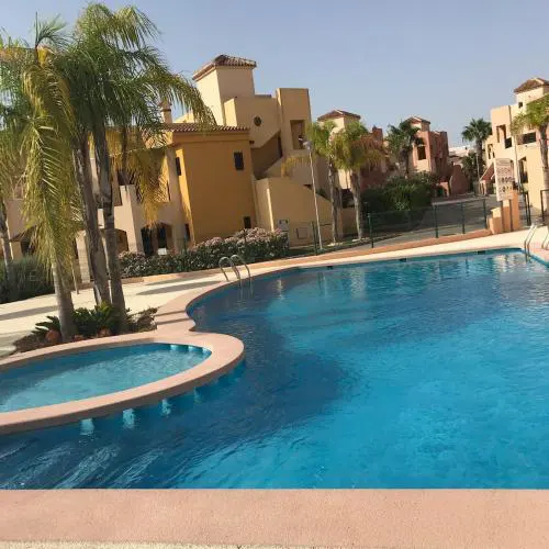 Apartment with roof terrace in Punta Prima!