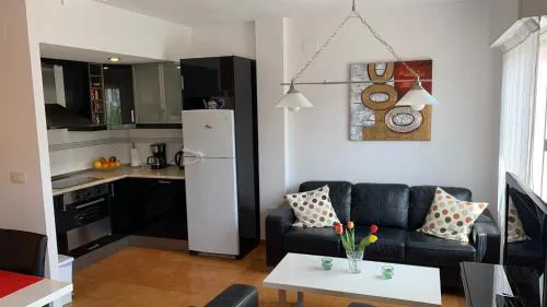 Apartment with side seaview 60 meters from sea