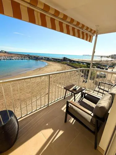 Beach Sea View Apartment
