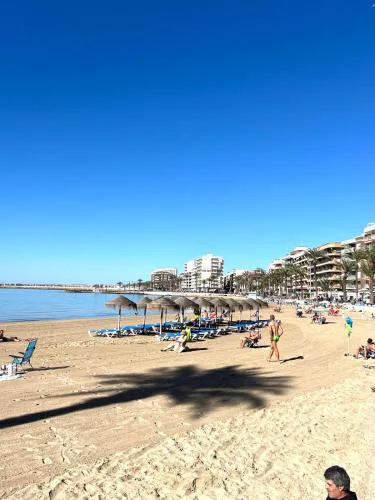 Big one bedroom apartment next to beach.