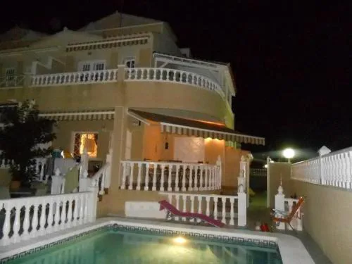 Chalet con vista para salinas y piscina privada