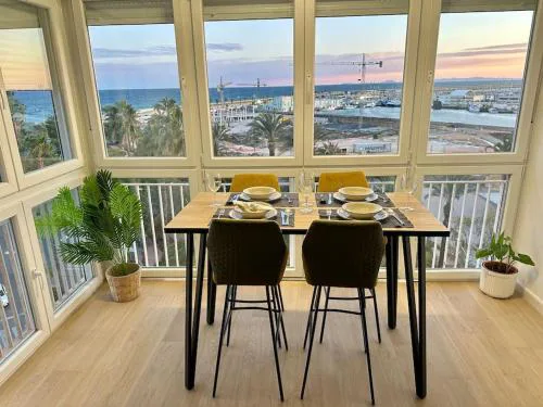Cozy apartment with port view