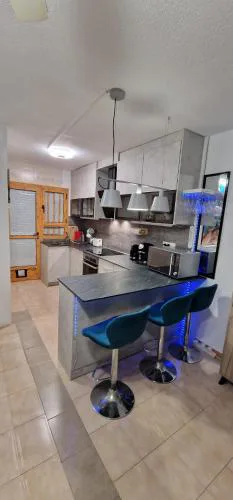 Crys&Geo Holiday House