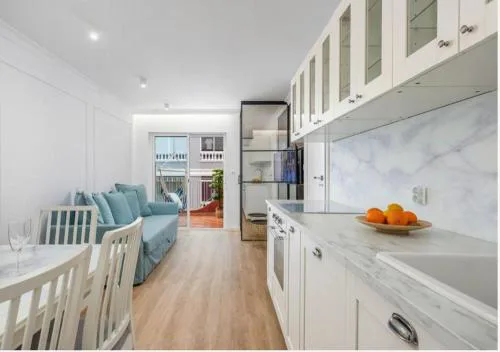 Flaming Apartment 4F